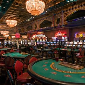 like22 Live Casino Baccarat Table Real Dealer Myanmar HD